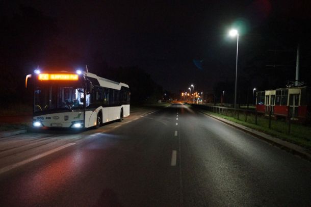 Autobus nocny